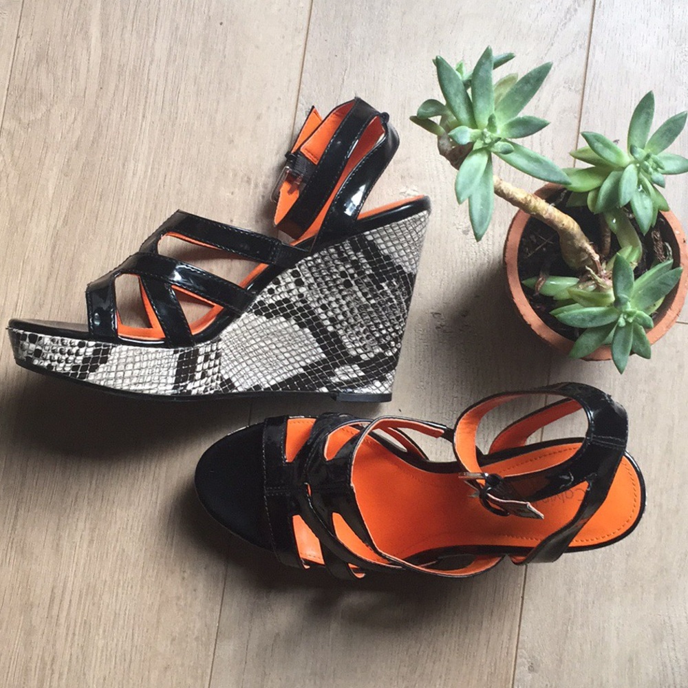 Calvin Klein Jennah Wedge In Black Patent Leather